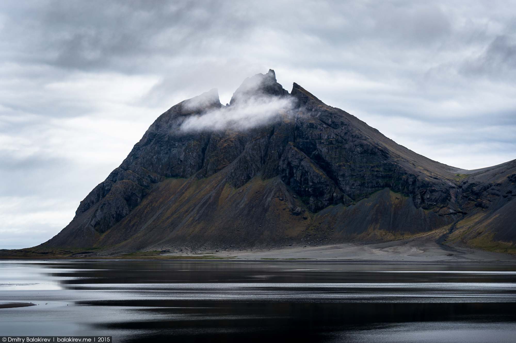 Reynisfjara, Vik